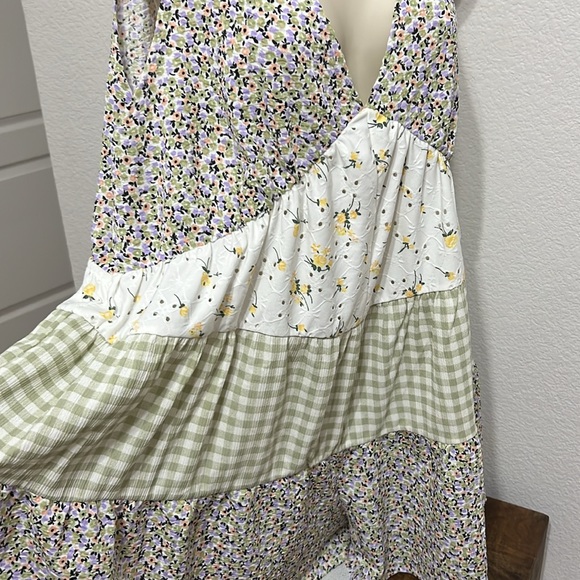 Fun romper - Picture 2 of 3